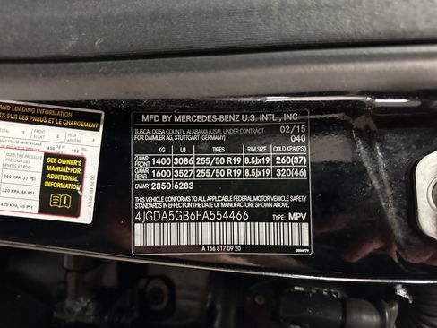 Used 2015 Mercedes-Benz ML 400 4MATIC image 11