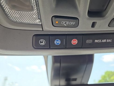 Used 2022 GMC Sierra 2500 Denali AWD/4WD image 45