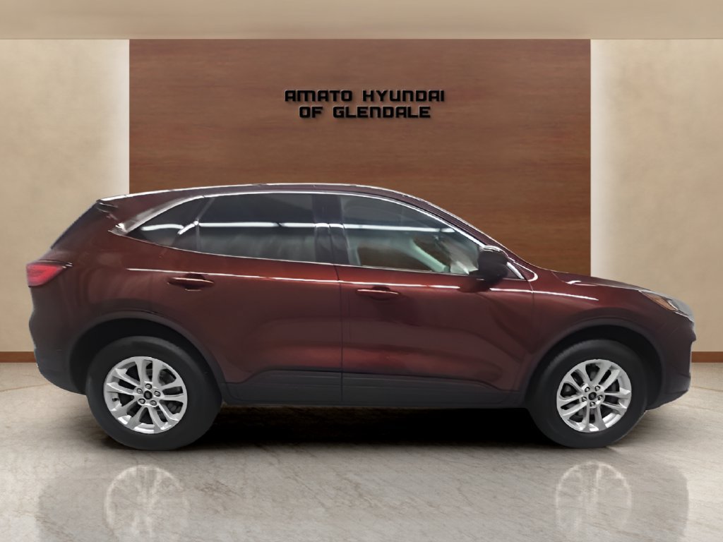 Used 2021 Ford Escape SE w/ Convenience Package AWD/4WD image 8