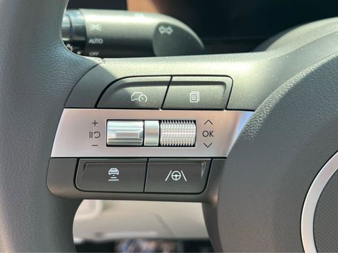 Certified 2026 Hyundai Kona SE AWD/4WD image 31