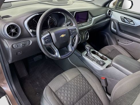 Used 2019 Chevrolet Blazer LT image 9