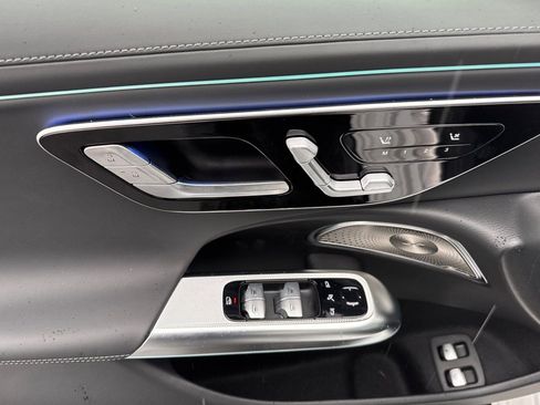 New 2026 Mercedes-Benz E 53 AMG 4MATIC Sedan image 23