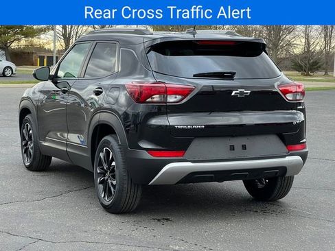 Certified 2023 Chevrolet TrailBlazer LT w/ Convenience Package image 11
