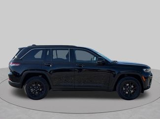 New 2026 Jeep Grand Cherokee Altitude AWD/4WD video 2