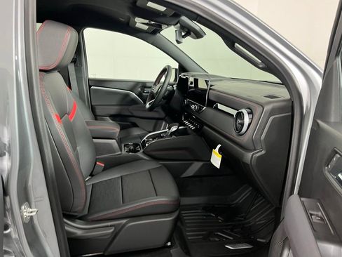New 2026 Chevrolet Colorado Z71 w/ Z71 Convenience Package 2 AWD/4WD image 5