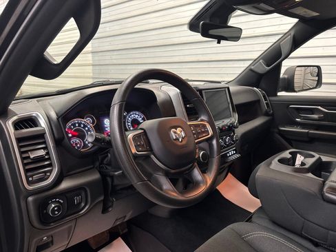 Used 2025 RAM 1500 Big Horn AWD/4WD image 10