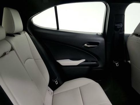 Used 2025 Lexus UX 300h FWD w/ Accessory Package (Z1) image 38