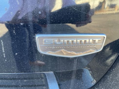 Used 2020 Jeep Grand Cherokee Summit w/ Platinum Series Group image 24