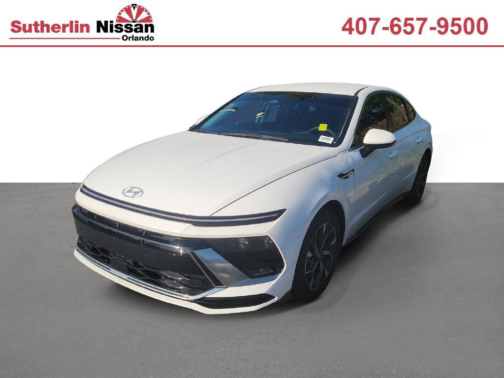 Used 2025 Hyundai Sonata SEL FWD image 1