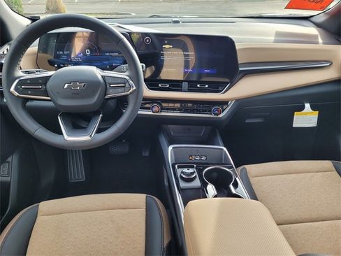 New 2026 Chevrolet Equinox ACTIV image 7