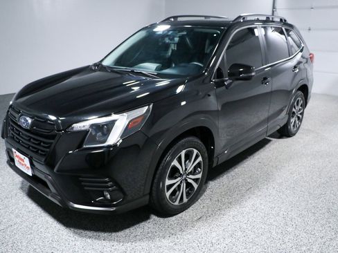 Used 2024 Subaru Forester Limited w/ Convenience Package image 32