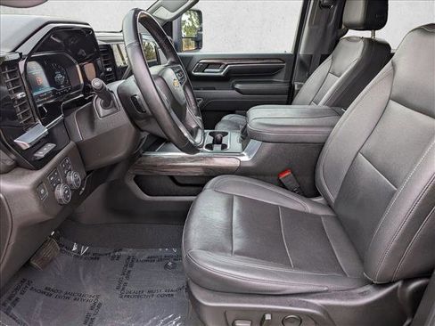 Used 2024 Chevrolet Silverado 2500 LTZ w/ LTZ Plus Package image 11