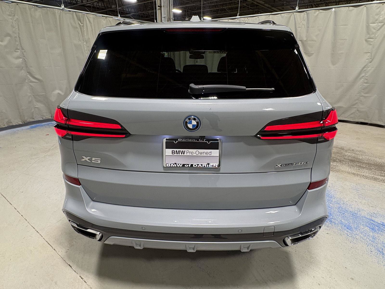 Used 2024 BMW X5 xDrive50e w/ Executive Package AWD/4WD image 18