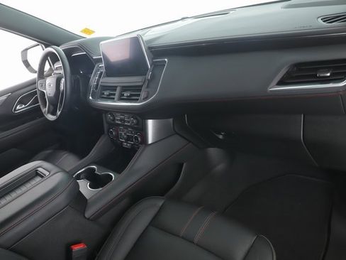 Used 2024 Chevrolet Suburban RST image 32