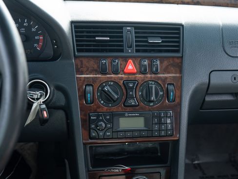 Used 1999 Mercedes-Benz C 230 image 26