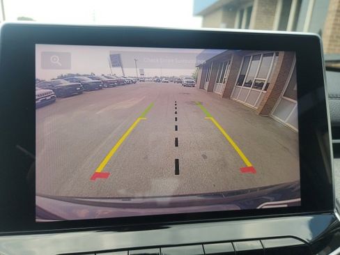 Used 2024 Jeep Compass Latitude image 24