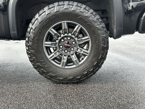 Used 2024 GMC Sierra 1500 AT4X AWD/4WD image 20