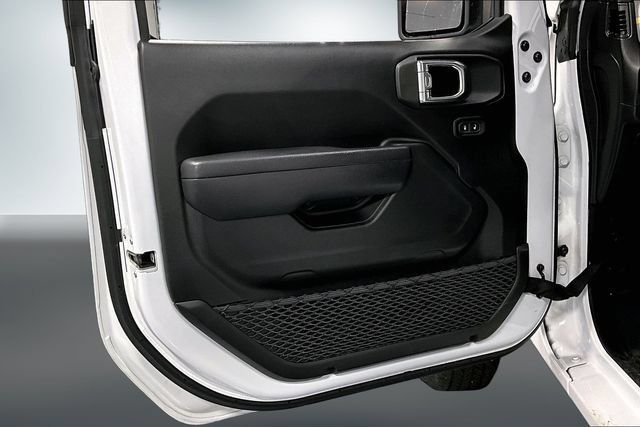 Used 2025 Jeep Gladiator Sport AWD/4WD image 19