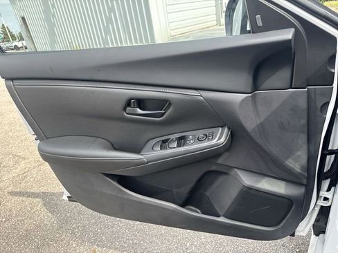 New 2025 Nissan Sentra S image 24