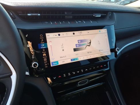 New 2026 Jeep Grand Cherokee Altitude image 23