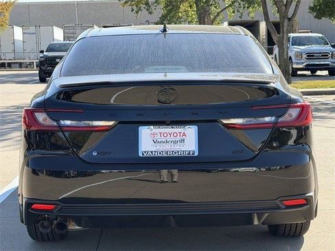 New 2026 Toyota Camry SE image 5