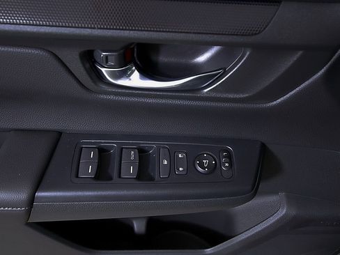 Certified 2026 Honda CR-V LX image 17