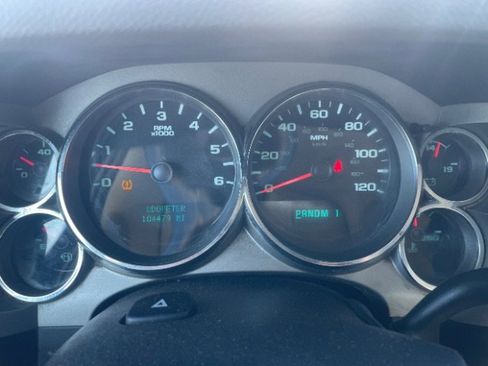 Used 2012 Chevrolet Silverado 2500 W/T image 10