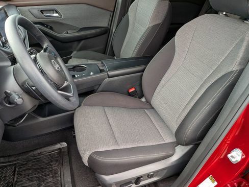 Used 2023 Nissan Rogue SV FWD image 13