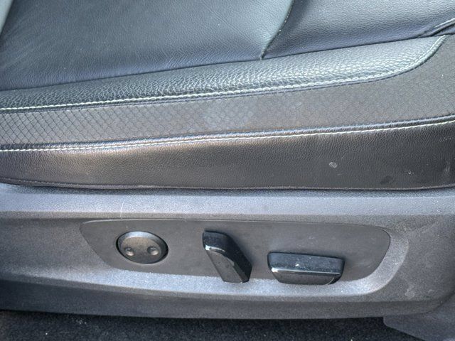 Used 2024 Nissan Pathfinder SL AWD/4WD image 8
