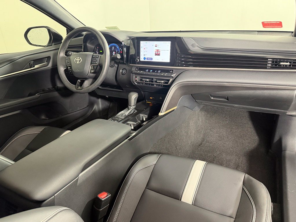 Used 2026 Toyota Camry SE w/ Convenience Package FWD image 14