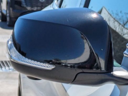 Used 2023 INFINITI QX55 Essential image 13