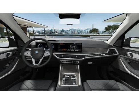 New 2026 BMW X7 xDrive40i image 10