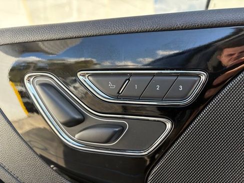 Used 2022 Lincoln Aviator Reserve w/ Elements Package Plus image 27