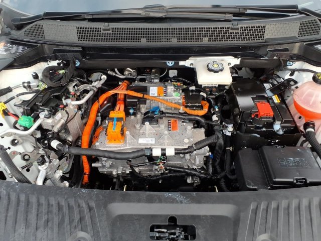 Used 2024 Chevrolet Equinox EV LT FWD image 20