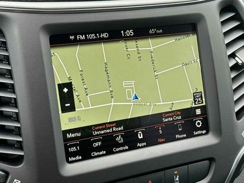 New 2023 Jeep Cherokee Altitude Lux w/ Lux Elite Package image 19