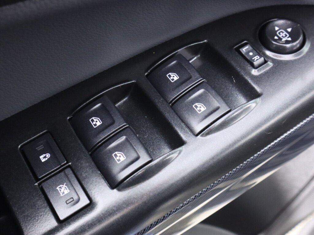 Used 2016 Chevrolet Colorado Z71 AWD/4WD image 25