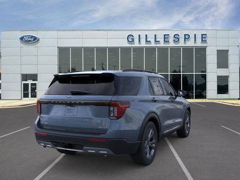 New 2025 Ford Explorer Active w/ Active Comfort Package image 8