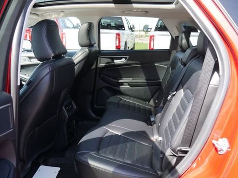 Used 2024 Ford Edge SEL w/ Convenience Package AWD/4WD image 15