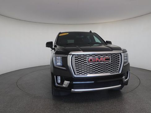 Used 2022 GMC Yukon XL Denali image 29