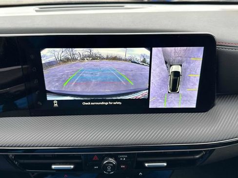 New 2025 Nissan Kicks SR image 13