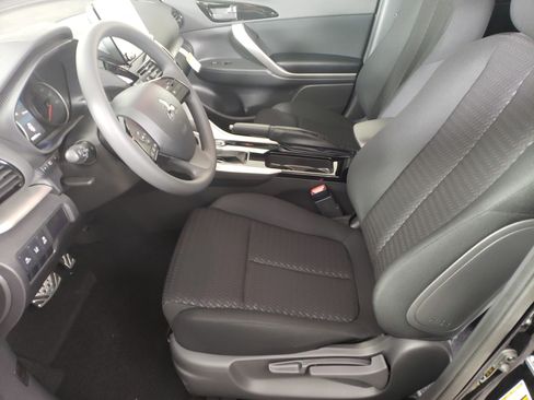 New 2026 Mitsubishi Eclipse Cross ES image 8