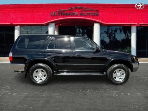 Used 2001 Toyota 4Runner SR5 AWD/4WD image 5