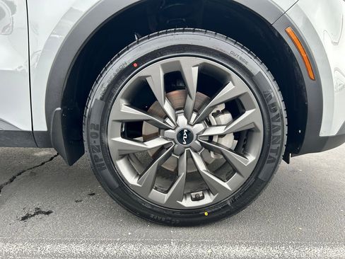 Used 2023 Kia Sorento SX Prestige image 31