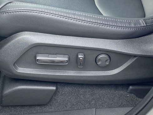 New 2025 Honda Pilot EX-L image 13