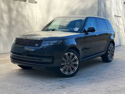Certified 2025 Land Rover Range Rover SE image 1