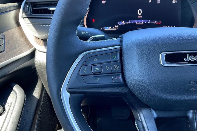 New 2026 Jeep Grand Cherokee Limited AWD/4WD image 18