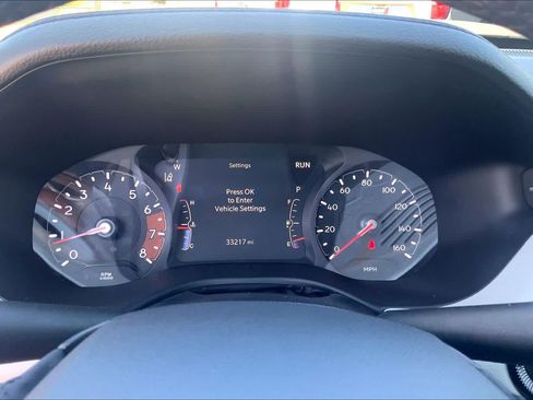 Used 2025 Jeep Compass Limited AWD/4WD image 25