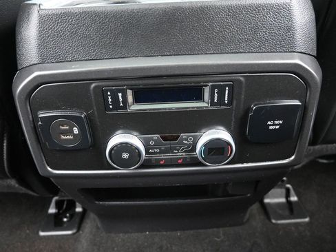 Used 2021 Ford Expedition Max Limited image 14