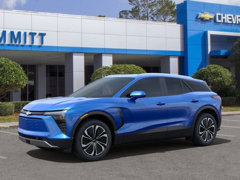 New 2025 Chevrolet Blazer EV LT image 2