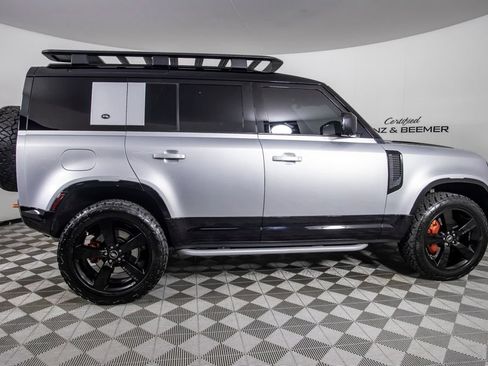 Used 2021 Land Rover Defender 110 X AWD/4WD image 4